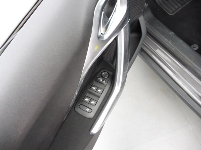 PEUGEOT 2008 1.2 PURETECH 110 ALLURE S&S 5CV - ref: 64360 - Photo 12