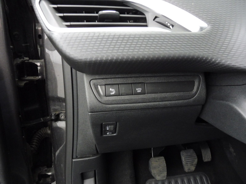 PEUGEOT 2008 1.2 PURETECH 110 ALLURE S&S 5CV - ref: 64360 - Photo 13