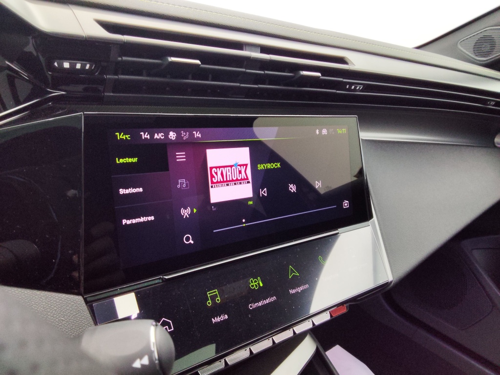 PEUGEOT 308 SW 1.2 HYBRID 136CH GT E-DCS6 - ref: 67848 - Photo 13