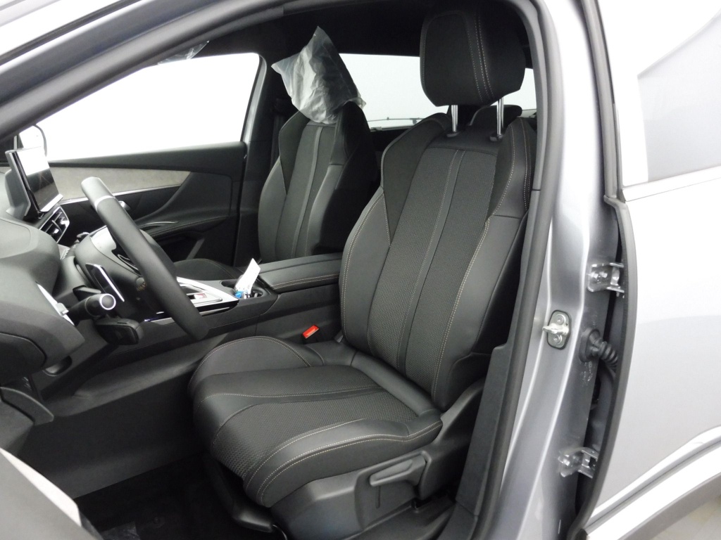 PEUGEOT 5008 HYBRID 136CH GT LINE E-DCS6 - ref: 68990 - Photo 15