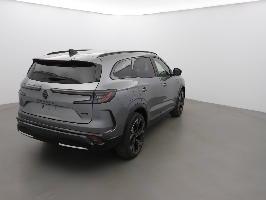 RENAULT ESPACE VI 1.2 E-TECH FULL HYBRID 200CH ESPRIT ALPINE 7 PLACES - 24 - ref: 69741 - Photo 3