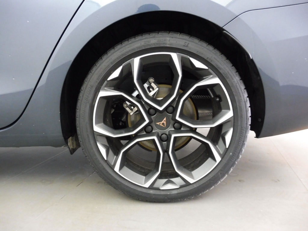 CUPRA LEON ST 2.0 TDI 150CH DSG7 - ref: 69910 - Photo 11