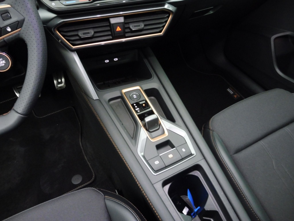 CUPRA LEON ST 2.0 TDI 150CH DSG7 - ref: 69910 - Photo 13
