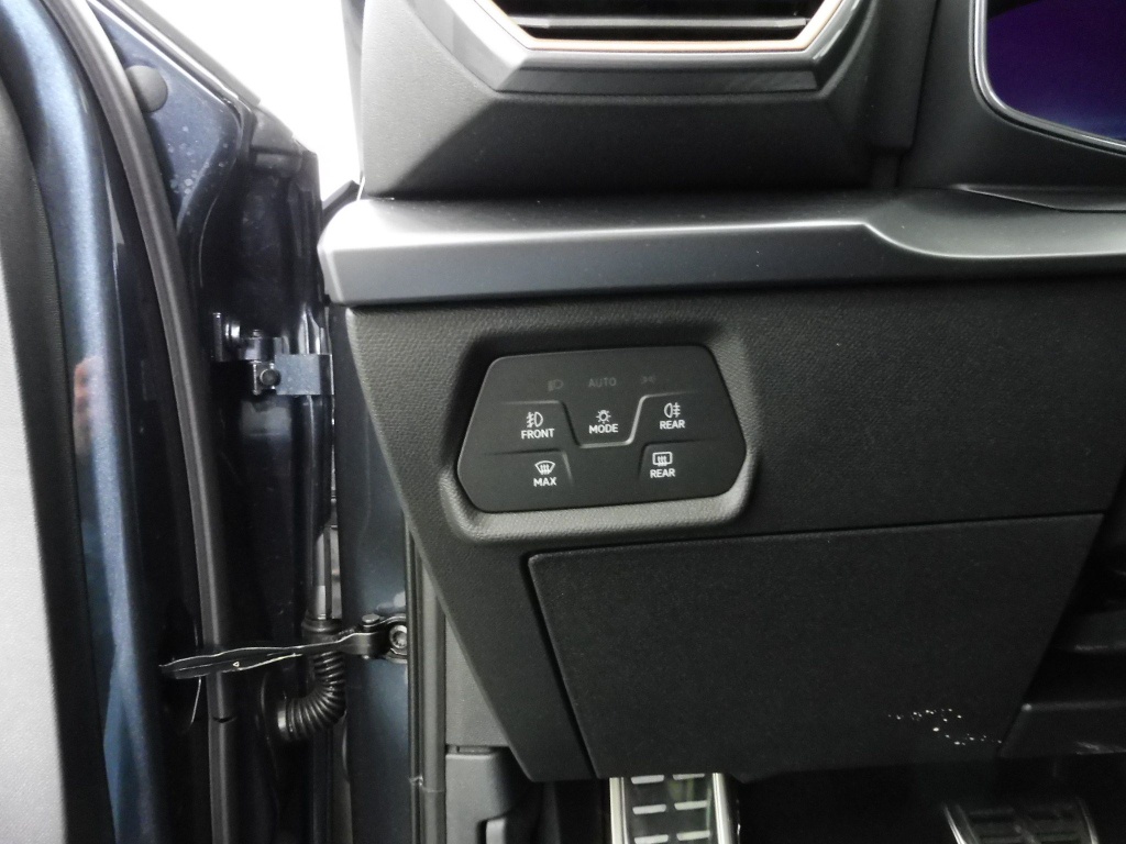 CUPRA LEON ST 2.0 TDI 150CH DSG7 - ref: 69910 - Photo 8