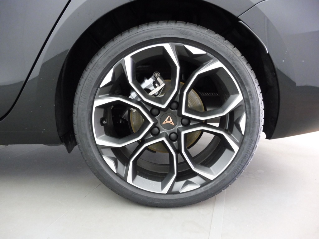 CUPRA LEON ST 2.0 TDI 150CH DSG7 - ref: 69914 - Photo 12