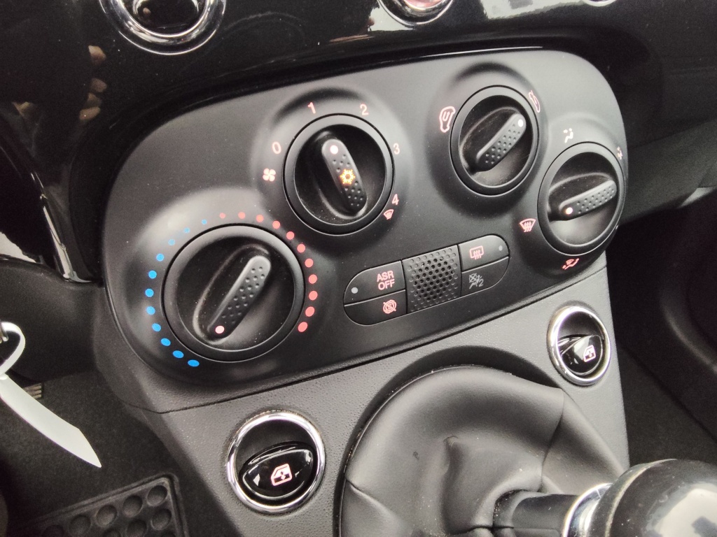 FIAT 500C 1.0 70CH BSG SERIE 1 - ref: 70053 - Photo 6