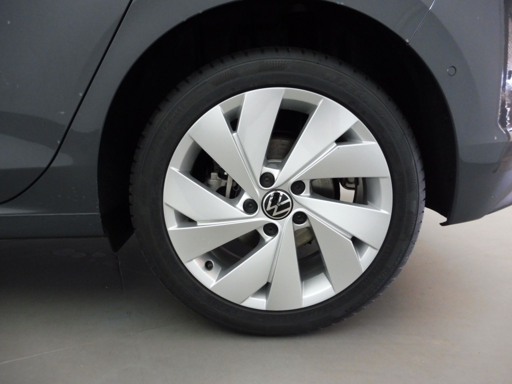 VOLKSWAGEN GOLF VIII 2.0 TDI 150CH EDITION PLUS DSG7 - ref: 70069 - Photo 11