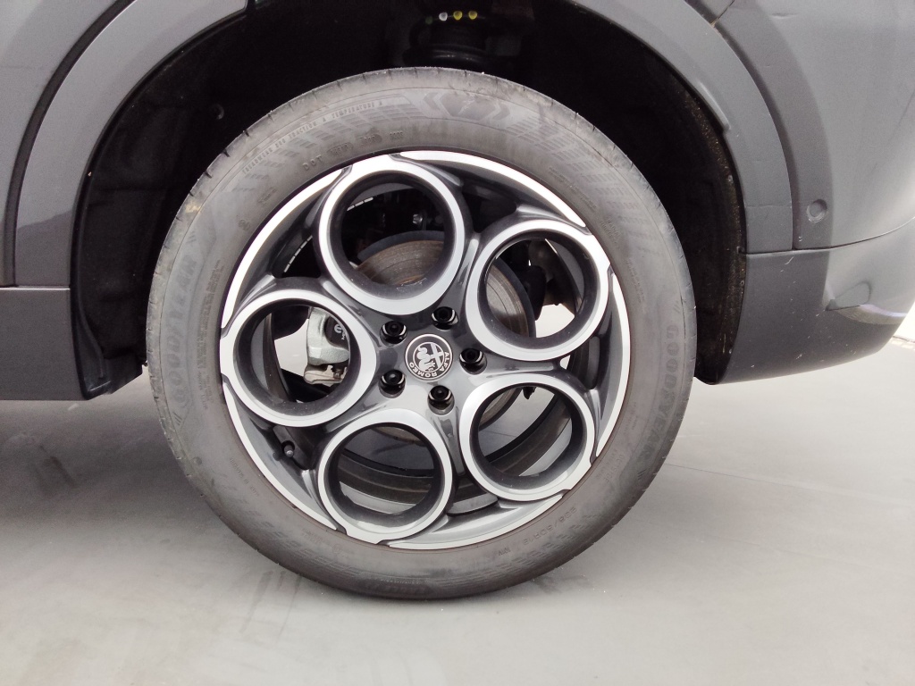 ALFA ROMEO TONALE 1.5 HYBRID 130CH SPRINT - ref: 70247 - Photo 12