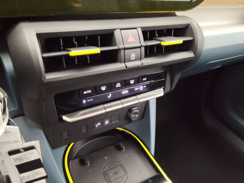 FIAT Grande panda 1.2 HYBRID 100CH LA PRIMA EDCT6 - ref: 70381 - Photo 7