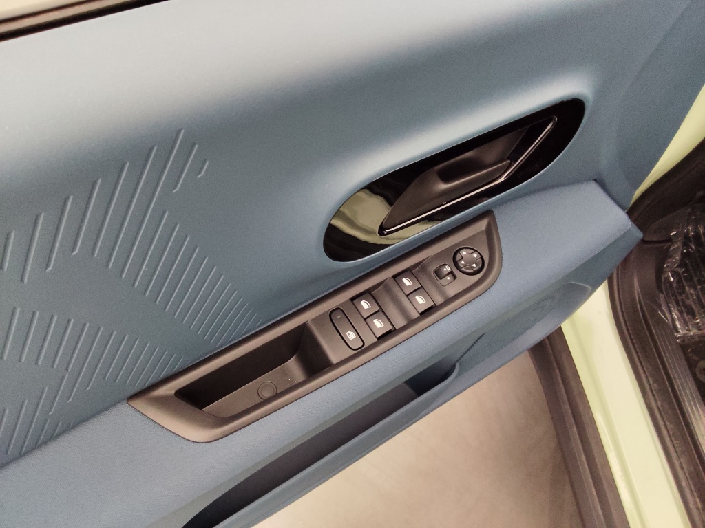 FIAT Grande panda 1.2 HYBRID 100CH LA PRIMA EDCT6 - ref: 70382 - Photo 17