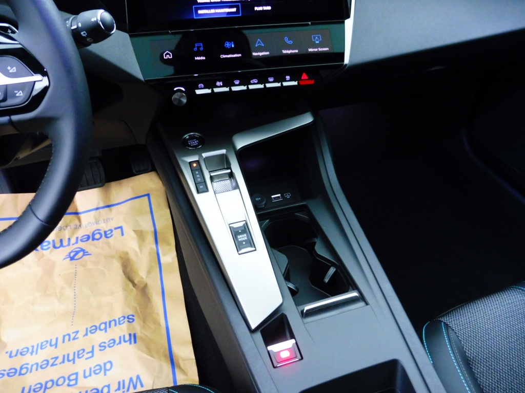 PEUGEOT 308 1.5 BLUEHDI 130CH S&S ALLURE EAT8 - ref: 70416 - Photo 13