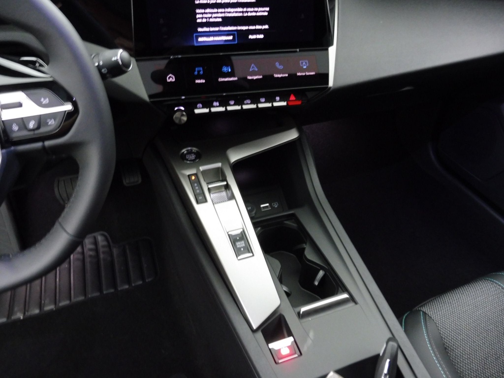 PEUGEOT 308 1.5 BLUEHDI 130CH S&S ALLURE EAT8 - ref: 70435 - Photo 13
