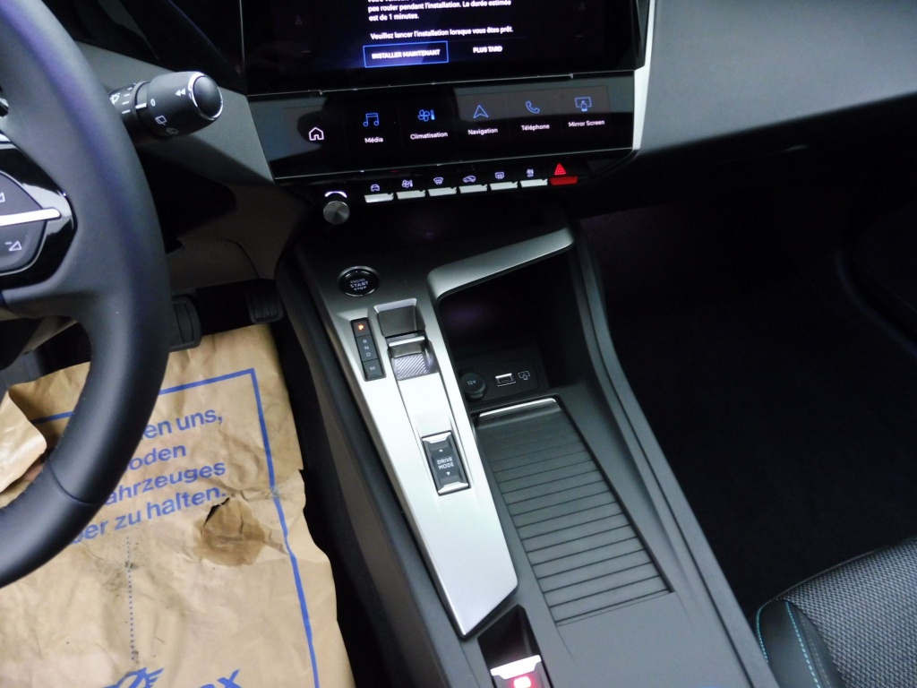 PEUGEOT 308 1.5 BLUEHDI 130CH S&S ALLURE EAT8 - ref: 70457 - Photo 13