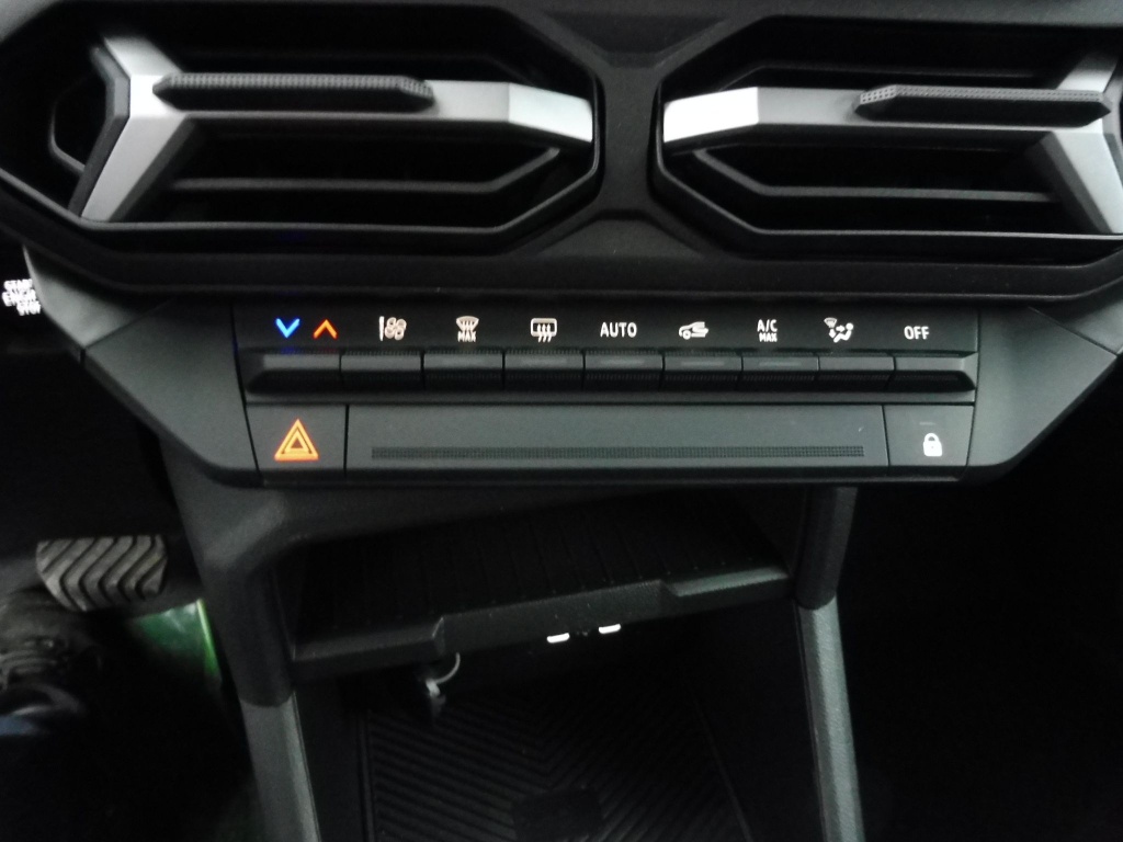 DACIA DUSTER 1.6 HYBRID 140CH JOURNEY 4X2 - ref: 70483 - Photo 7