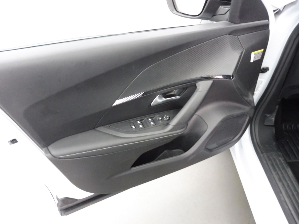 PEUGEOT 2008 1.2 PURETECH 130CH S&S ALLURE EAT8 - ref: 70491 - Photo 18