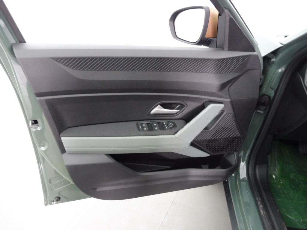 DACIA DUSTER 1.2 TCE MILD HYBRID 130CH EXTREME 4X2 - ref: 70543 - Photo 18