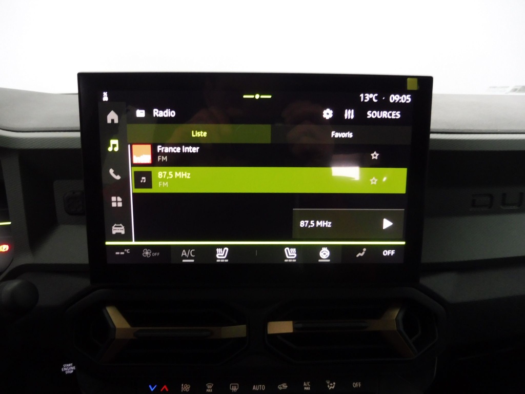 DACIA DUSTER 1.2 TCE MILD HYBRID 130CH EXTREME 4X2 - ref: 70547 - Photo 13