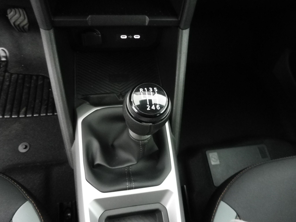 DACIA DUSTER 1.2 TCE MILD HYBRID 130CH EXTREME 4X2 - ref: 70547 - Photo 14
