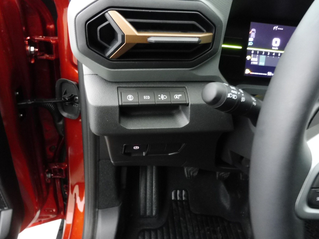 DACIA DUSTER 1.2 TCE MILD HYBRID 130CH EXTREME 4X2 - ref: 70549 - Photo 8
