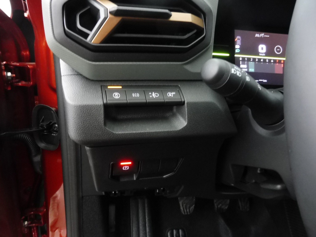 DACIA DUSTER 1.2 TCE MILD HYBRID 130CH EXTREME 4X2 - ref: 70550 - Photo 8
