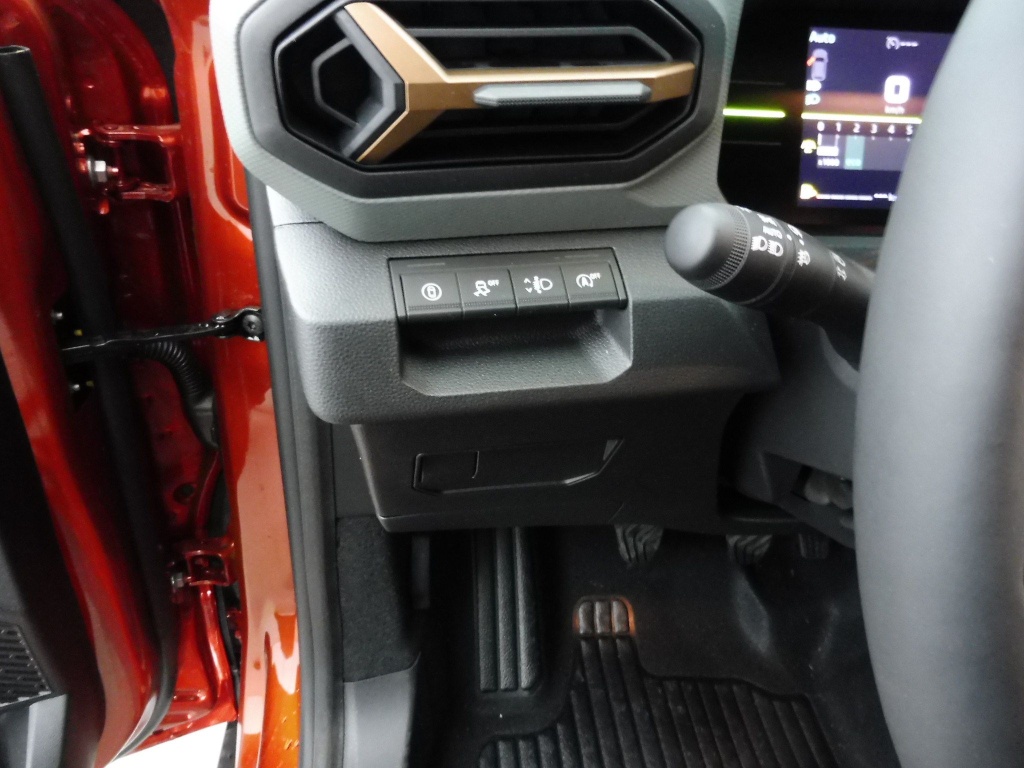 DACIA DUSTER 1.2 TCE MILD HYBRID 130CH EXTREME 4X4 - ref: 70564 - Photo 8