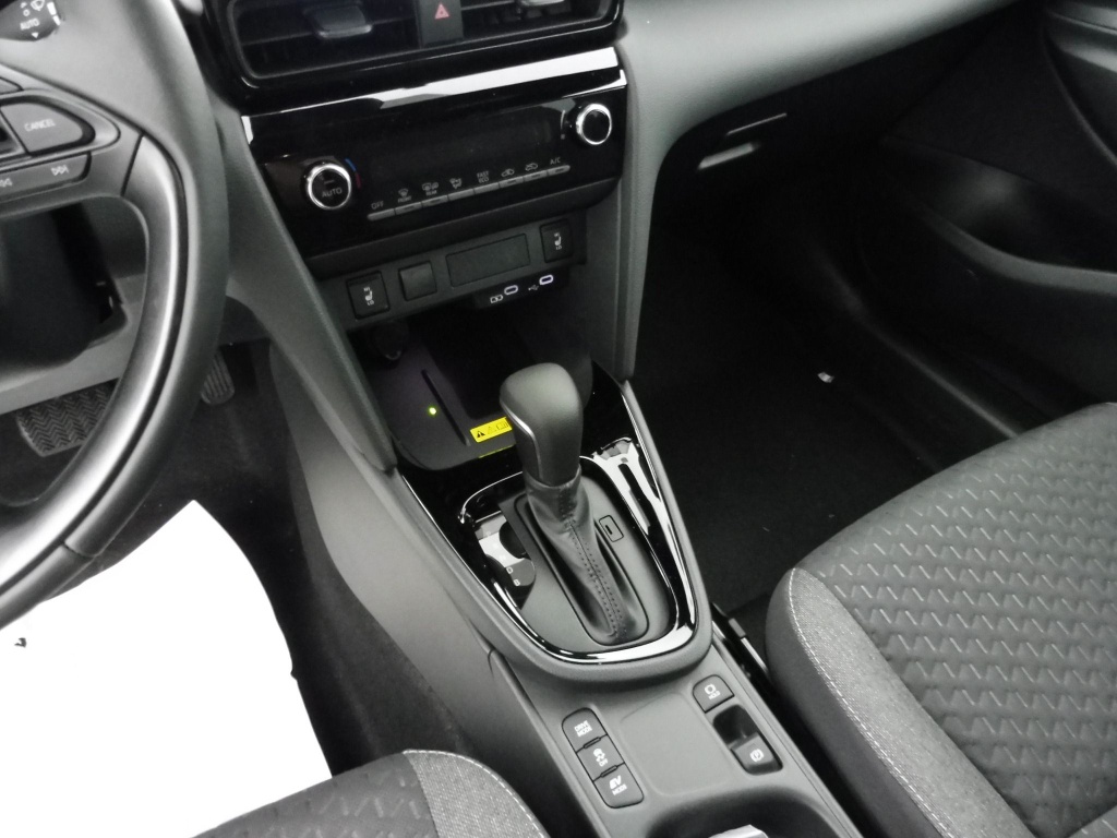 TOYOTA YARIS CROSS 130H DESIGN - ref: 70585 - Photo 13