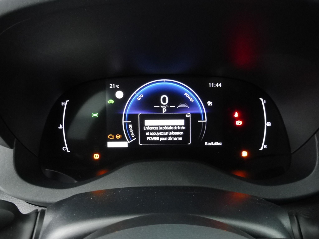 TOYOTA YARIS CROSS 130H DESIGN - ref: 70587 - Photo 9