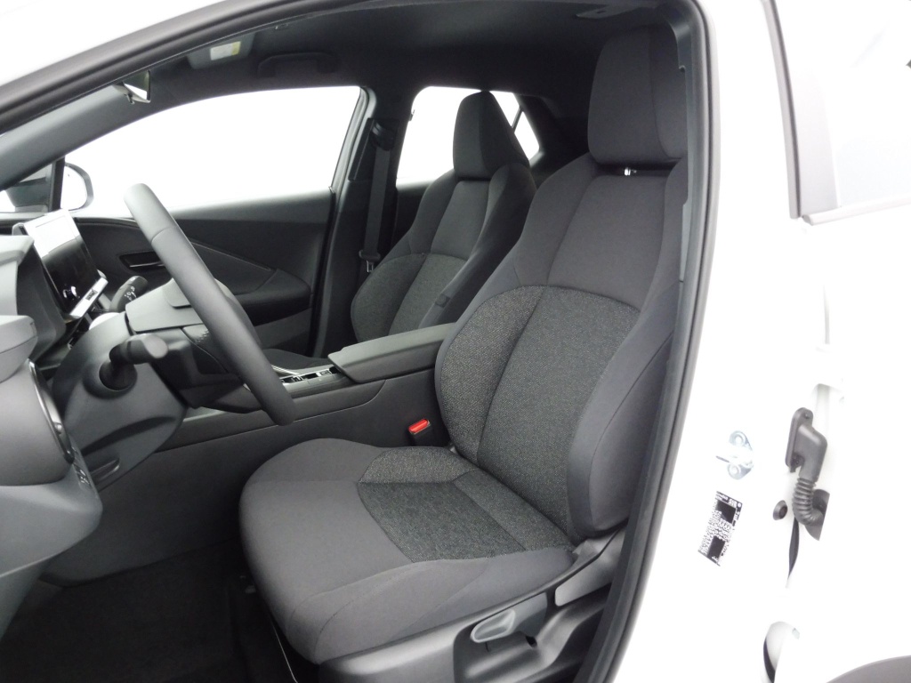 TOYOTA C-HR 1.8 140CH DYNAMIC NG23 - ref: 70657 - Photo 14