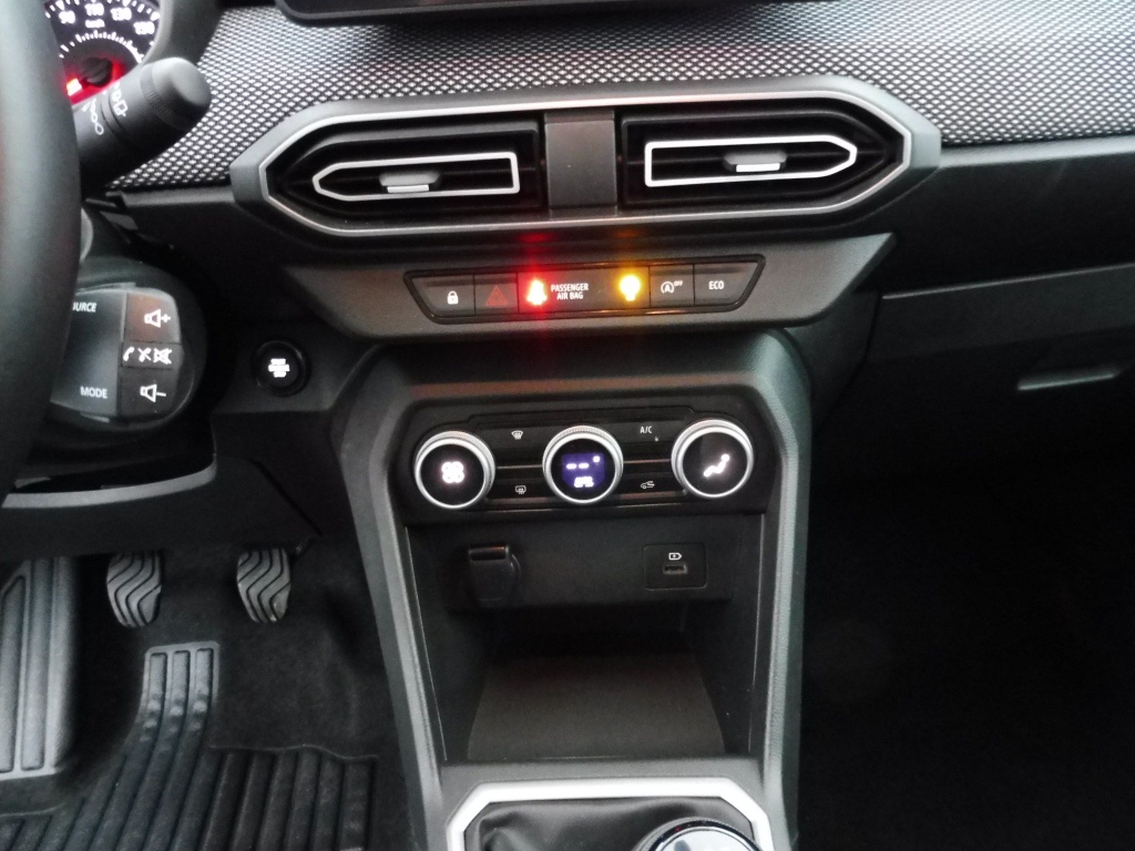 DACIA JOGGER 1.0 TCE 110CH EXPRESSION 7 PLACES -24 - ref: 70816 - Photo 7