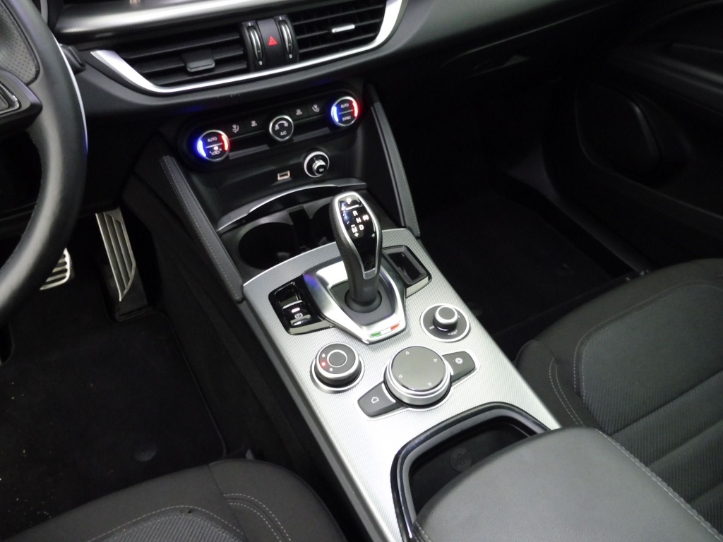 ALFA ROMEO STELVIO 2.2 DIESEL 160CH SPRINT AT8 - ref: 70843 - Photo 14