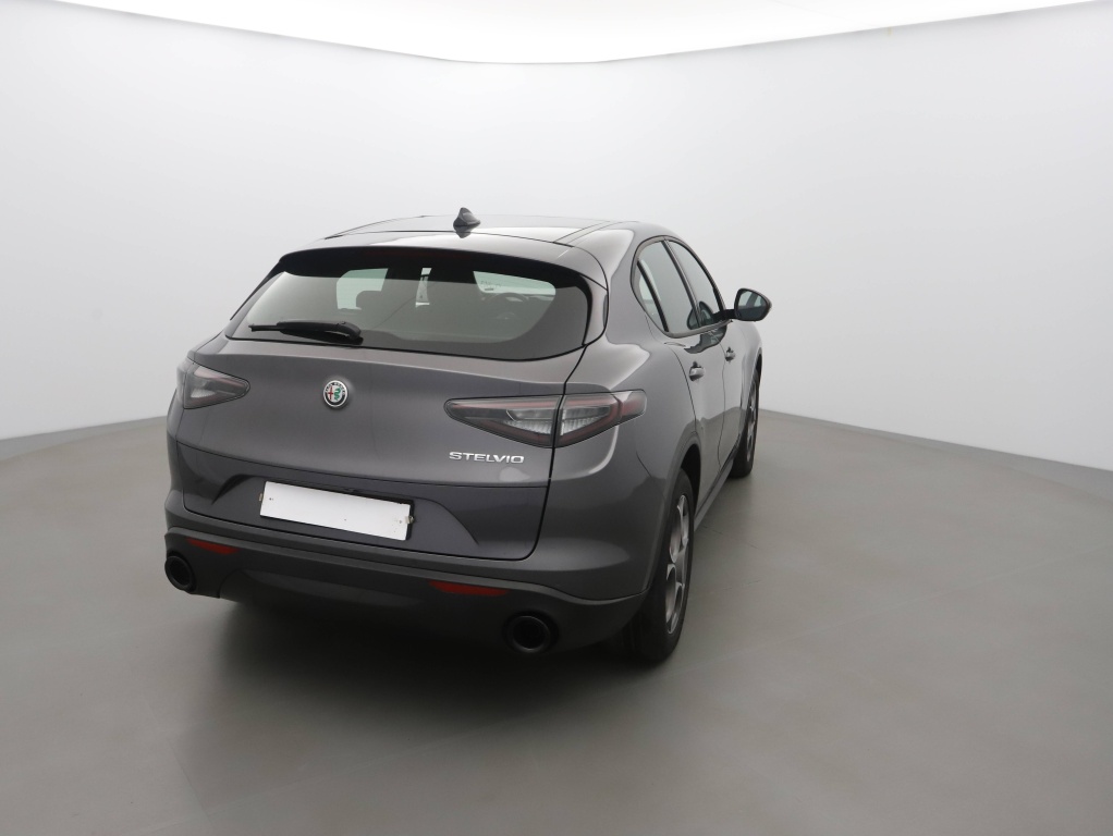 ALFA ROMEO STELVIO 2.2 DIESEL 160CH SPRINT AT8 - ref: 70843 - Photo 3