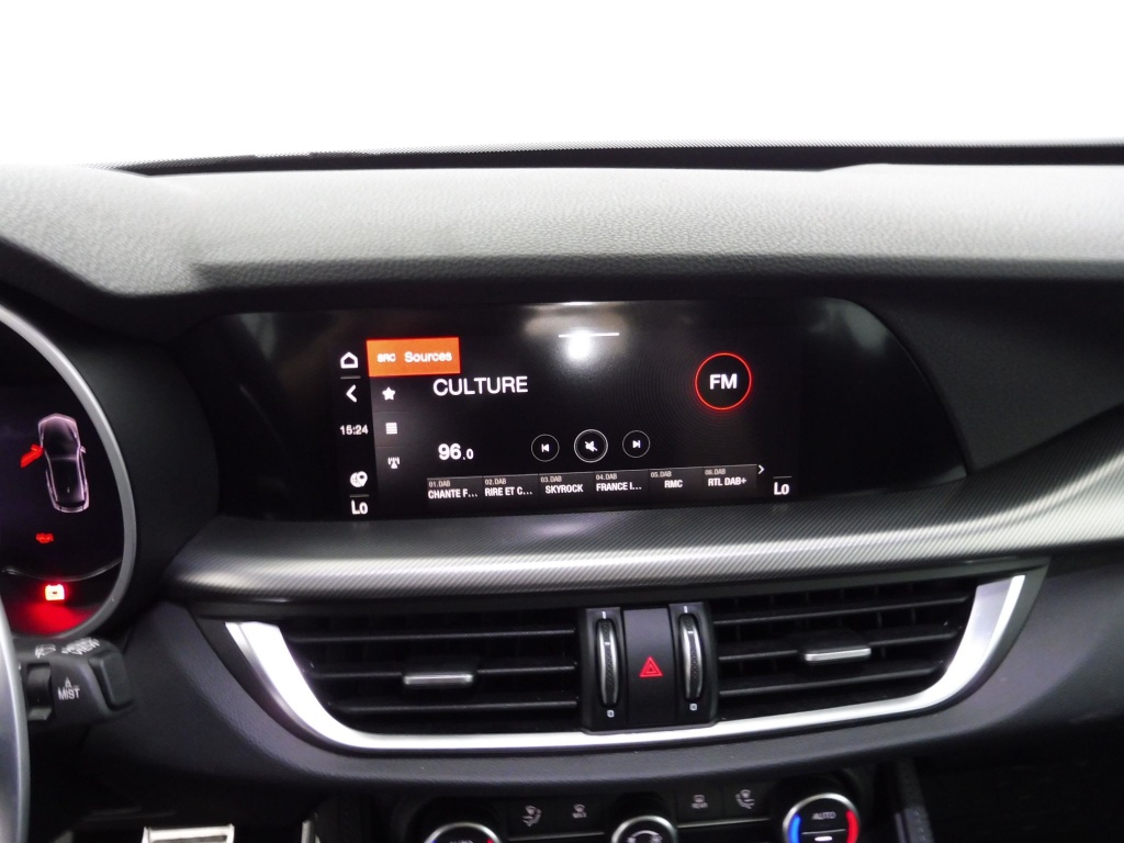 ALFA ROMEO STELVIO 2.2 DIESEL 160CH SPRINT AT8 - ref: 70845 - Photo 13