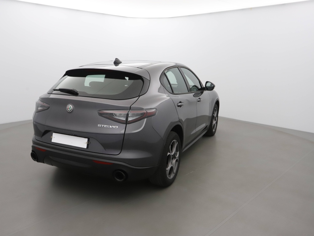 ALFA ROMEO STELVIO 2.2 DIESEL 160CH SPRINT AT8 - ref: 70845 - Photo 3
