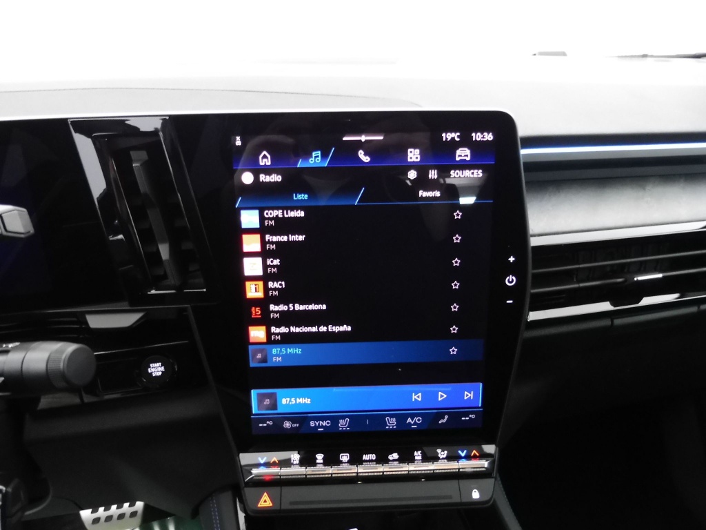 RENAULT RAFALE 1.2 E-TECH FULL HYBRID 200CH ESPRIT ALPINE - 25 - ref: 71041 - Photo 13