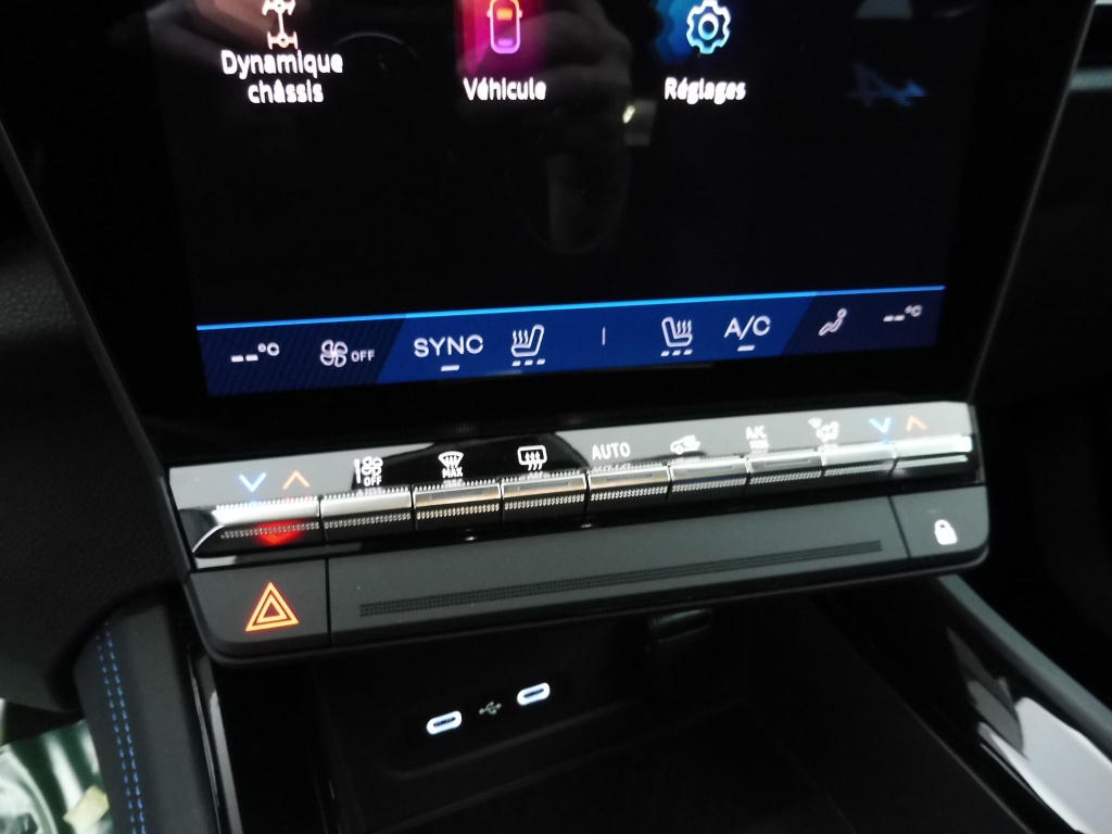 RENAULT RAFALE 1.2 E-TECH FULL HYBRID 200CH ESPRIT ALPINE - 25 - ref: 71041 - Photo 7