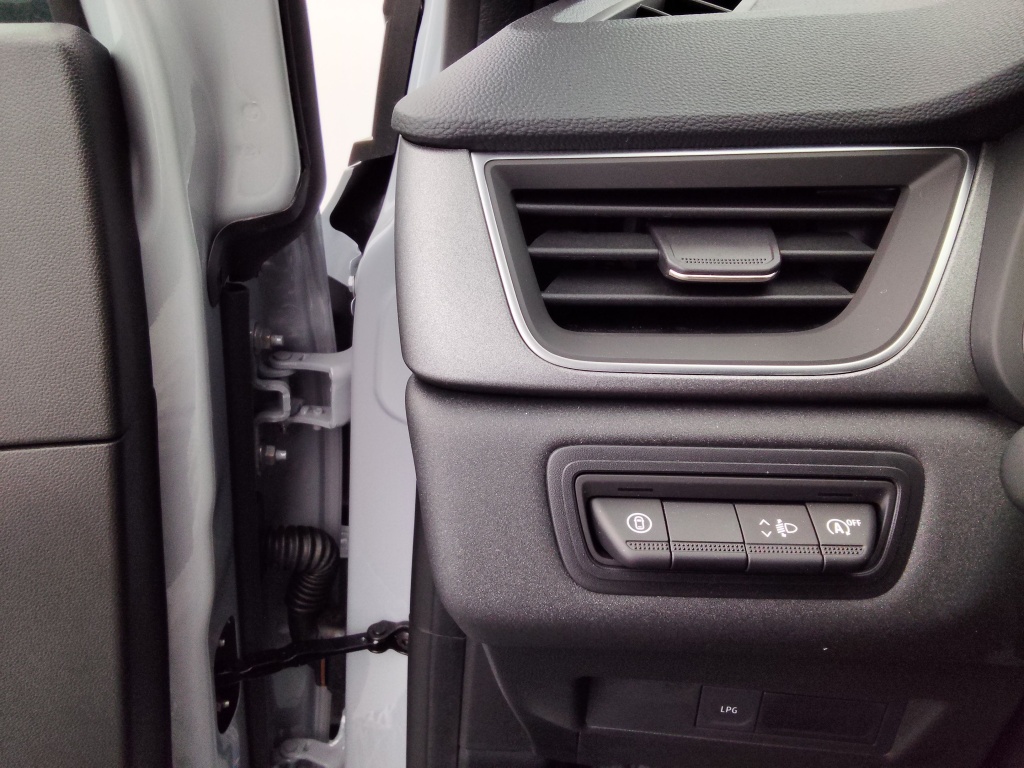 RENAULT Captur 1.0 ECO-G 100CH TECHNO - 25 - ref: 71065 - Photo 8