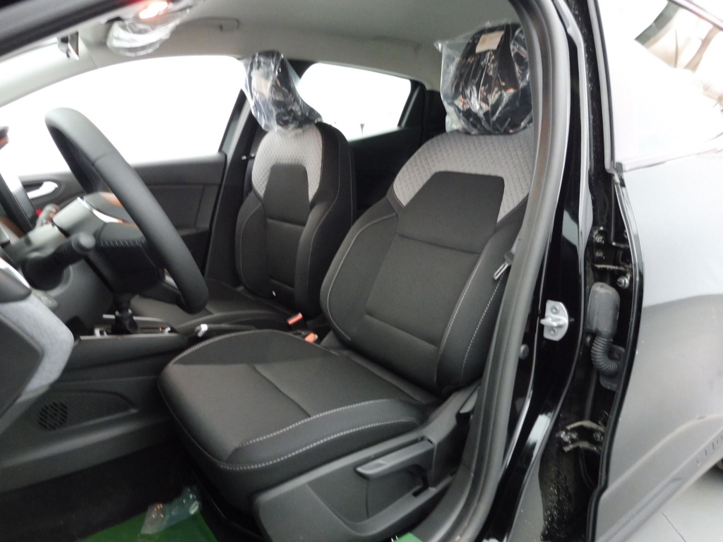 RENAULT Clio 1.5 BLUE DCI 100CH EVOLUTION - ref: 71197 - Photo 13