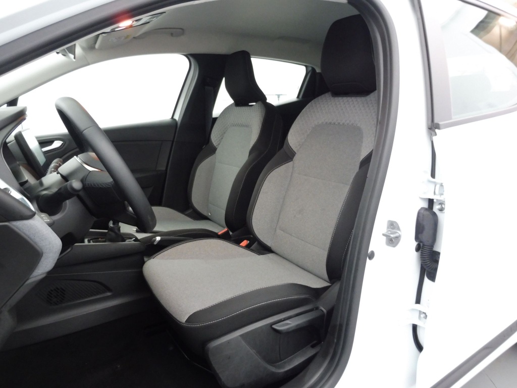 RENAULT Clio 1.5 BLUE DCI 100CH EVOLUTION GSR2 - ref: 71347 - Photo 12