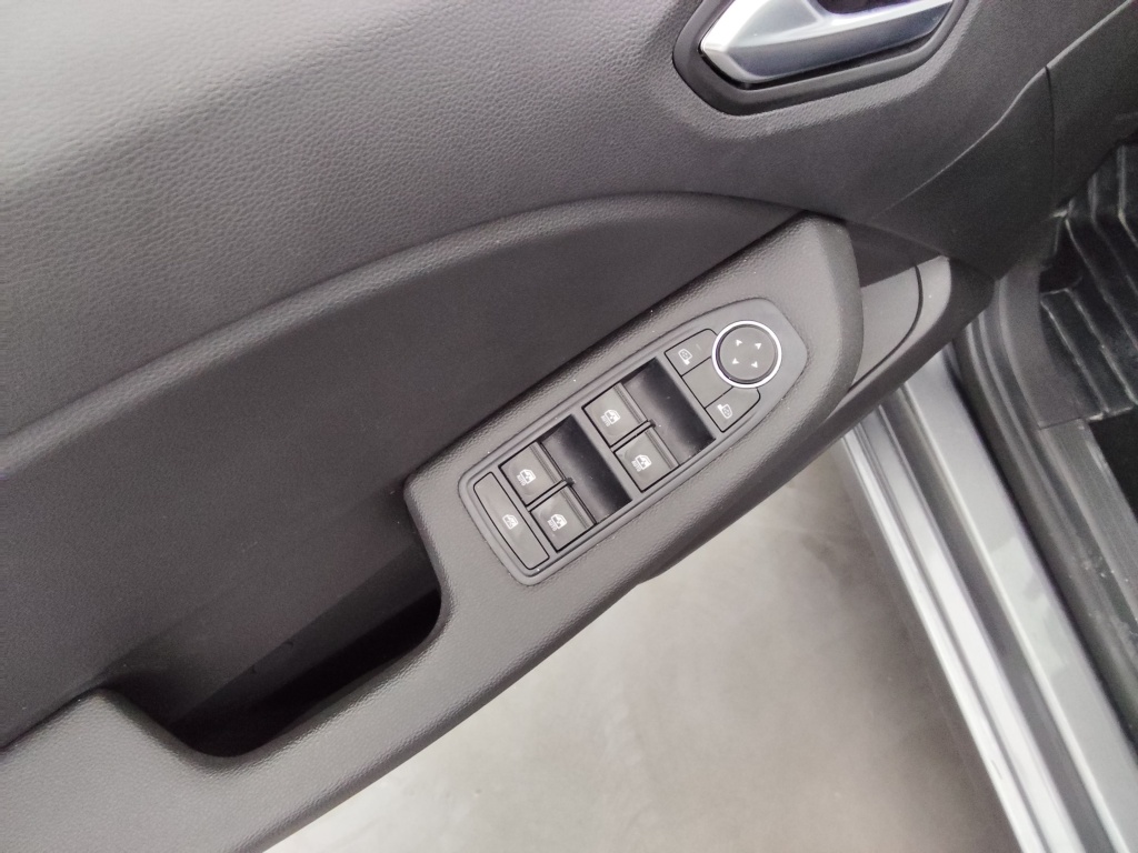 RENAULT Clio 1.5 BLUE DCI 100CH EVOLUTION GSR2 - ref: 71385 - Photo 17