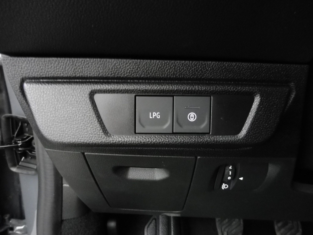 DACIA Jogger 1.0 ECO-G 100CH EXPRESSION 7 PLACES -24 - ref: 71473 - Photo 7