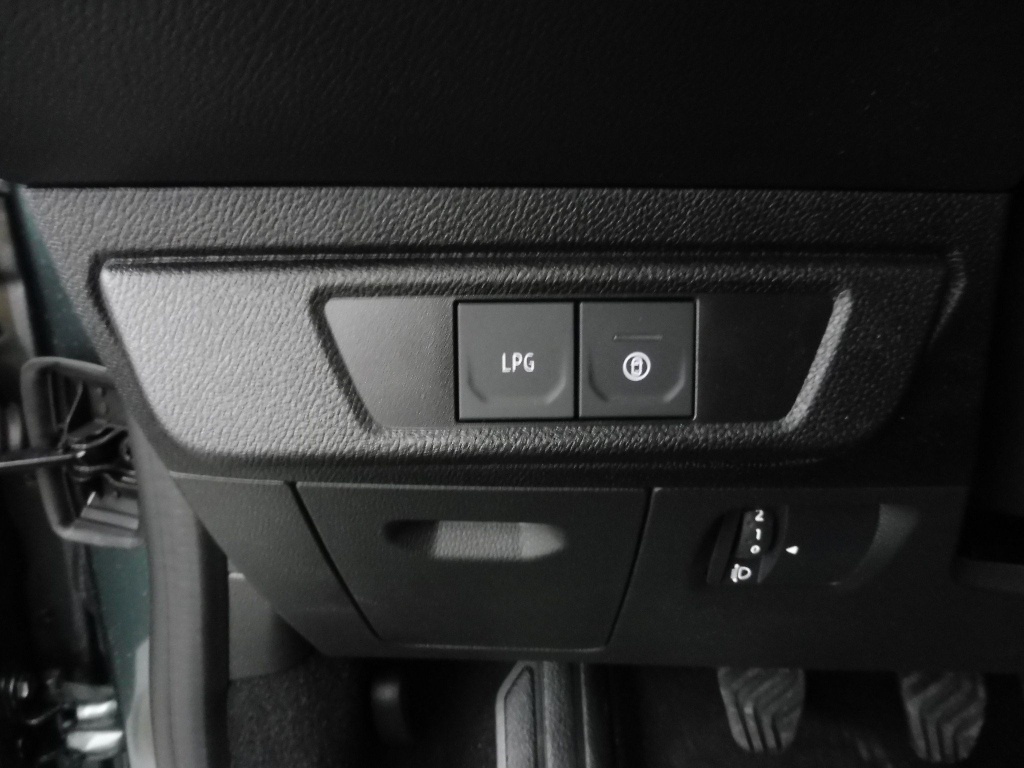 DACIA Jogger 1.0 ECO-G 100CH EXPRESSION 7 PLACES -24 - ref: 71505 - Photo 7