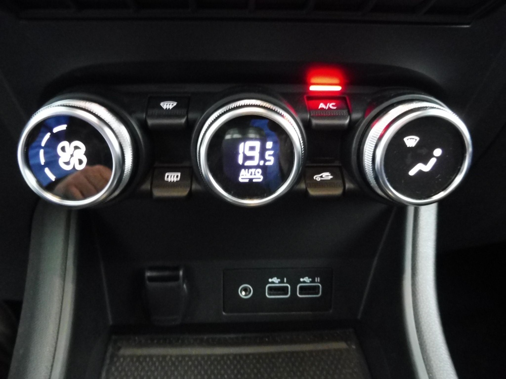 RENAULT Captur 1.0 TCE 90CH TECHNO - ref: 71589 - Photo 7