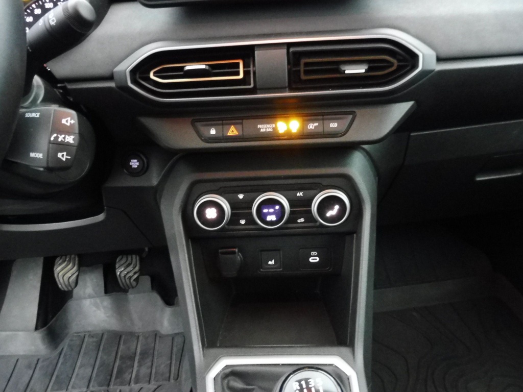 DACIA Sandero 1.0 TCE 110CH STEPWAY EXTREME + - ref: 71925 - Photo 7