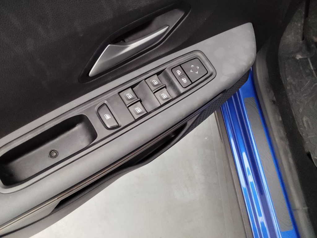 DACIA Sandero 1.0 TCE 110CH STEPWAY EXTREME + - ref: 71941 - Photo 17