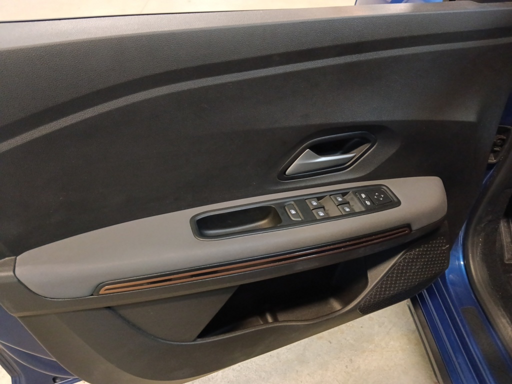 DACIA Sandero 1.0 TCE 110CH STEPWAY EXTREME + - ref: 71978 - Photo 11