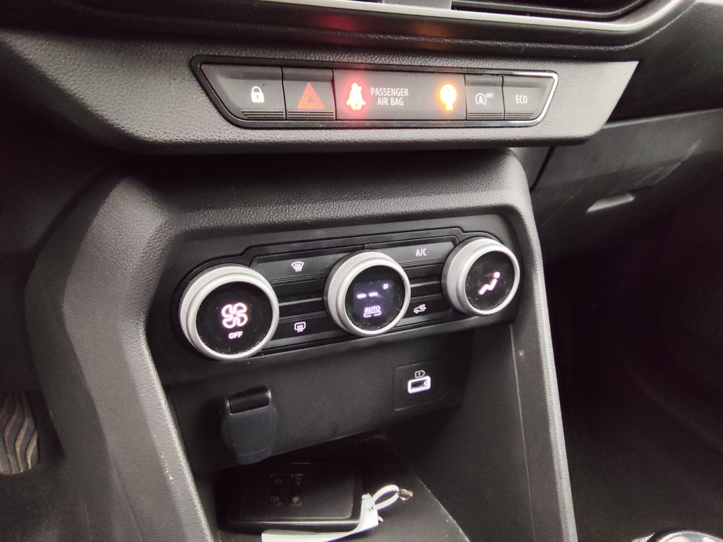 DACIA Jogger 1.0 TCE 110CH EXPRESSION 7 PLACES - ref: 72002 - Photo 7