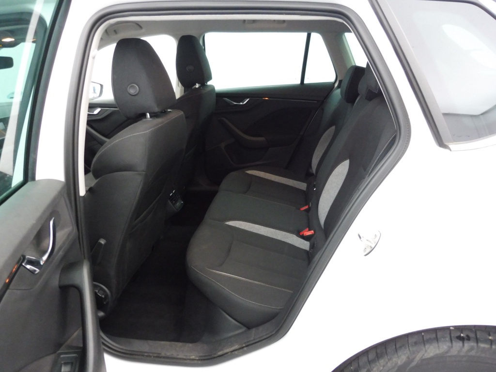 SKODA Kamiq 1.0 TSI 115CH SELECTION - ref: 72034 - Photo 10