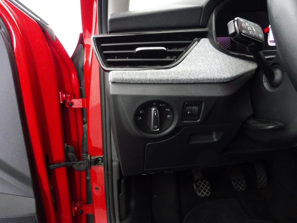 SKODA Kamiq 1.0 TSI 115CH SELECTION - ref: 72070 - Photo 8