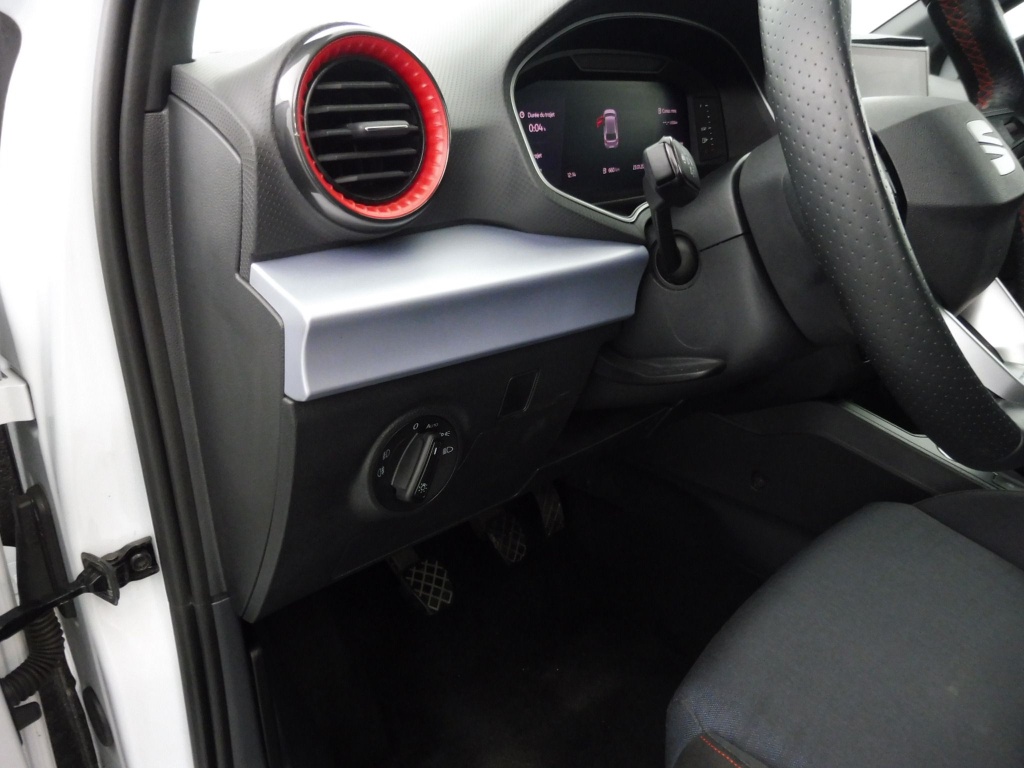 SEAT Ibiza 1.0 TSI 110CH FR - ref: 72134 - Photo 8