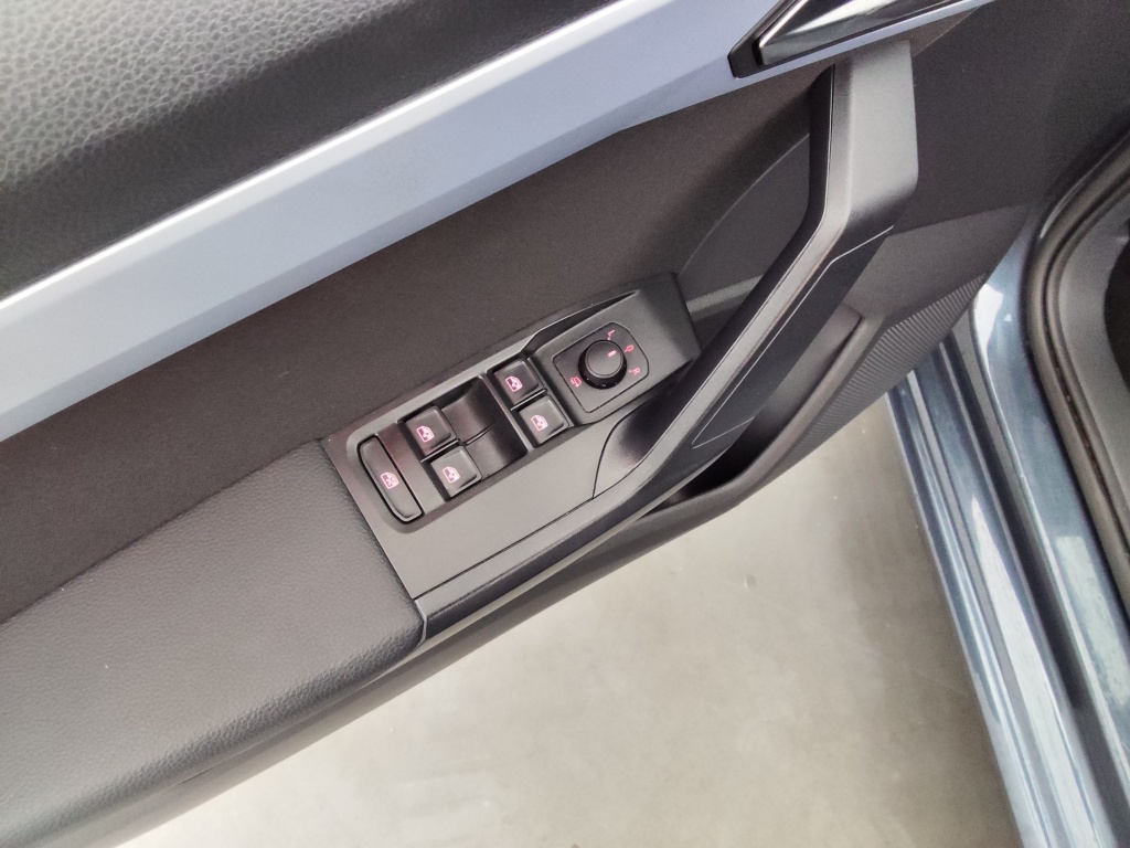 SEAT Ibiza 1.0 TSI 110CH FR - ref: 72135 - Photo 18